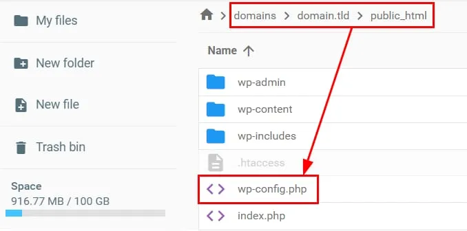 Hostinger 文件管理器，显示 public_html 路径并高亮 wp-config.php